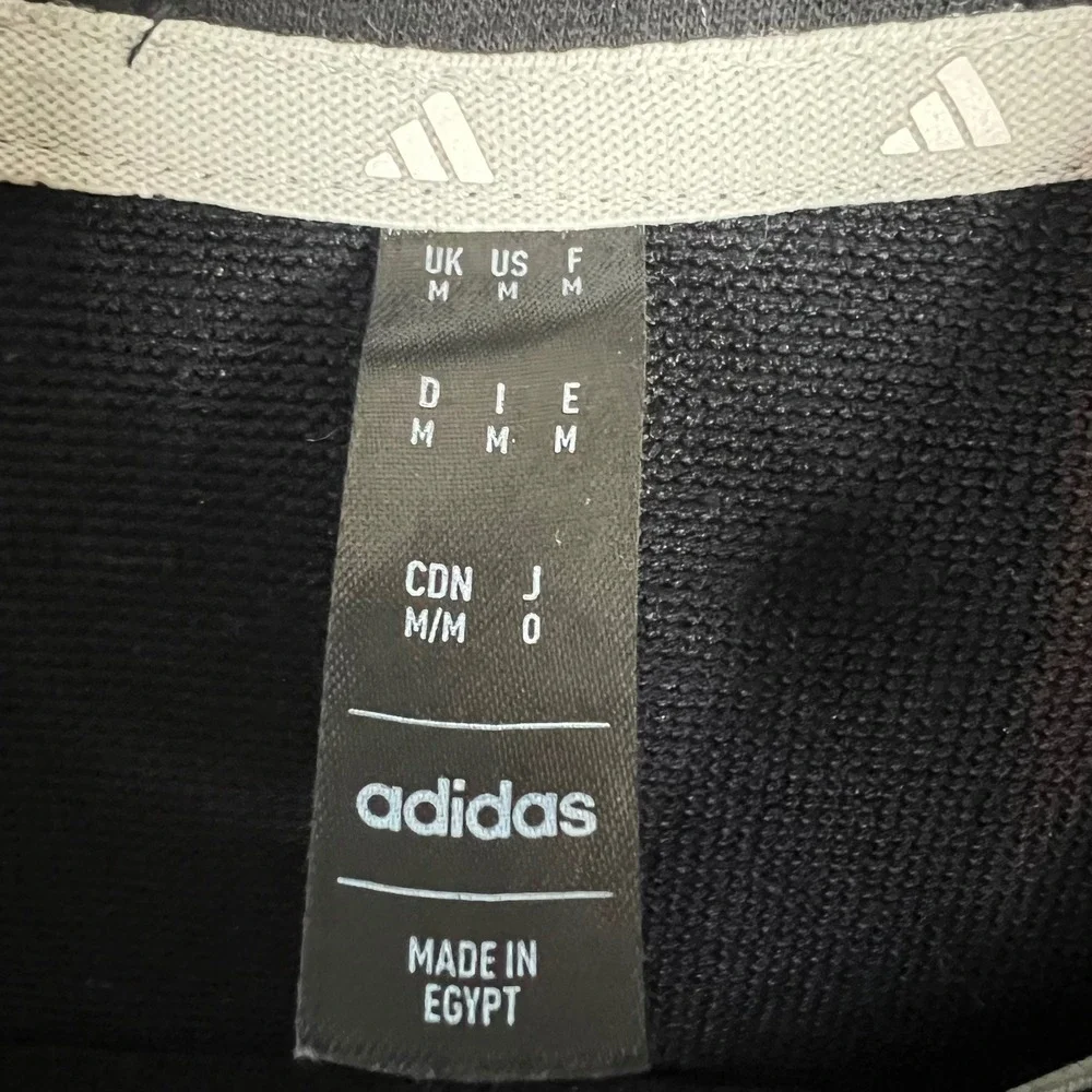adidas flatlay measurements